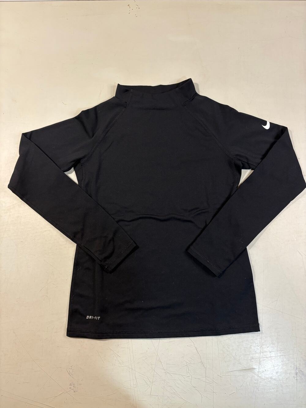 Black Nike Pro Women's Dri-Fit Long-Sleeve Top - Womens Medium